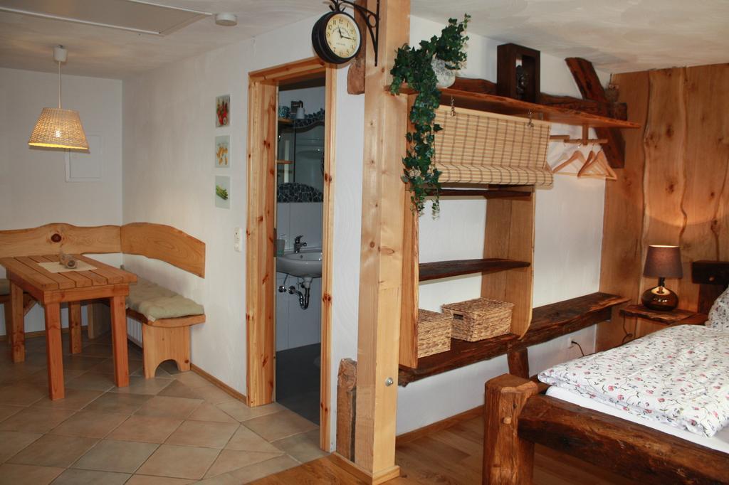 Bed and Breakfast Am Rübenkeller Binzenbach Habitación foto